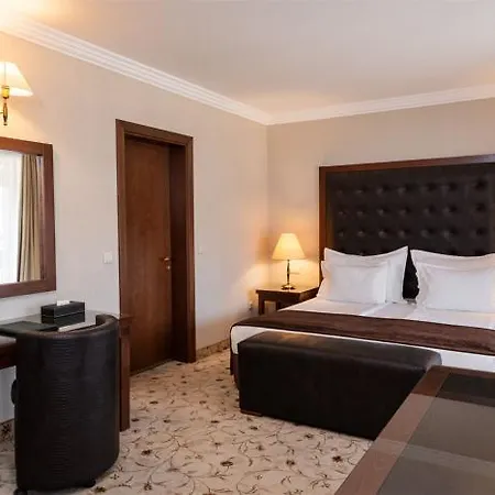 Maxi Park & 호텔 5*