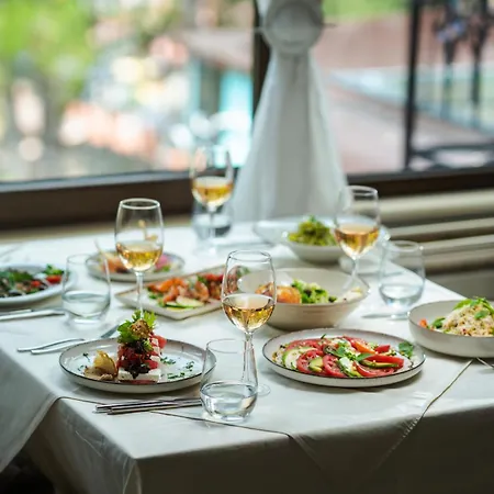 Maxi Park & 5* Велинград