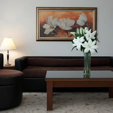 호텔 Maxi Park & 5*