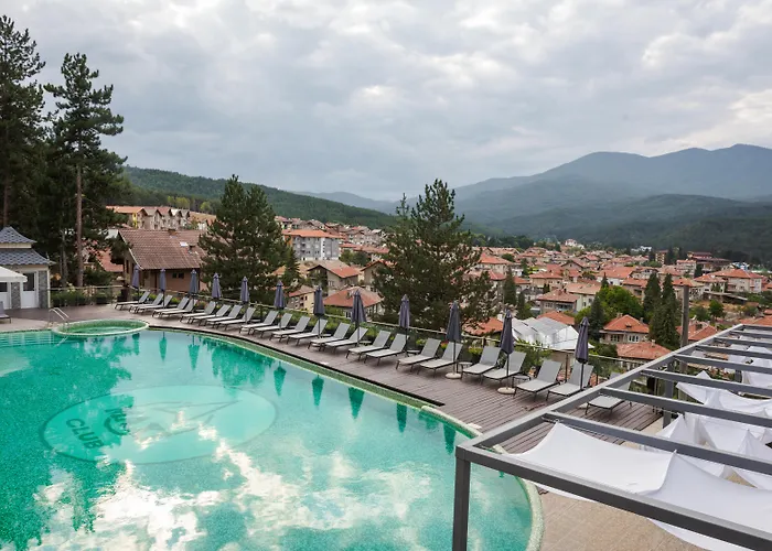 Maxi Park & فندق