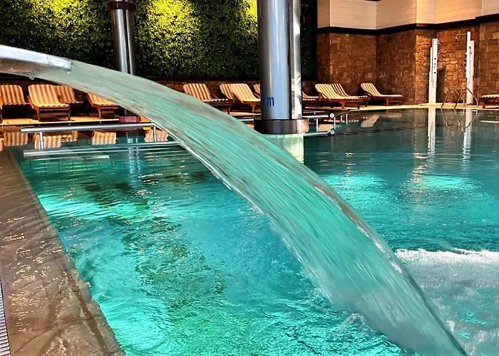 فندق Maxi Park &