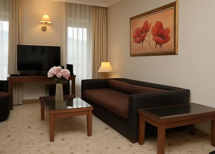 Maxi Park & Hotel 5*